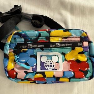 Disney parks balloon belt/fanny bag